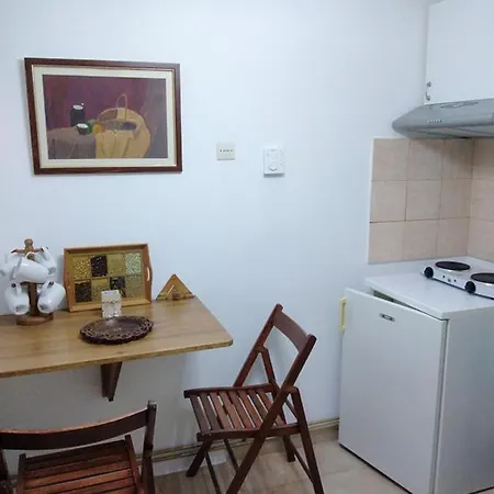 το πέτρινο 2 *